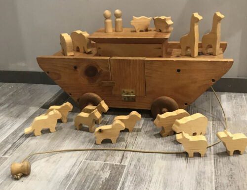 Noahs Ark wooden Toy Set