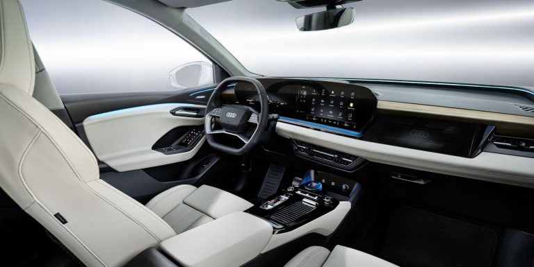 The Audi Q6 E-tron's Innovative "Digital Stage"